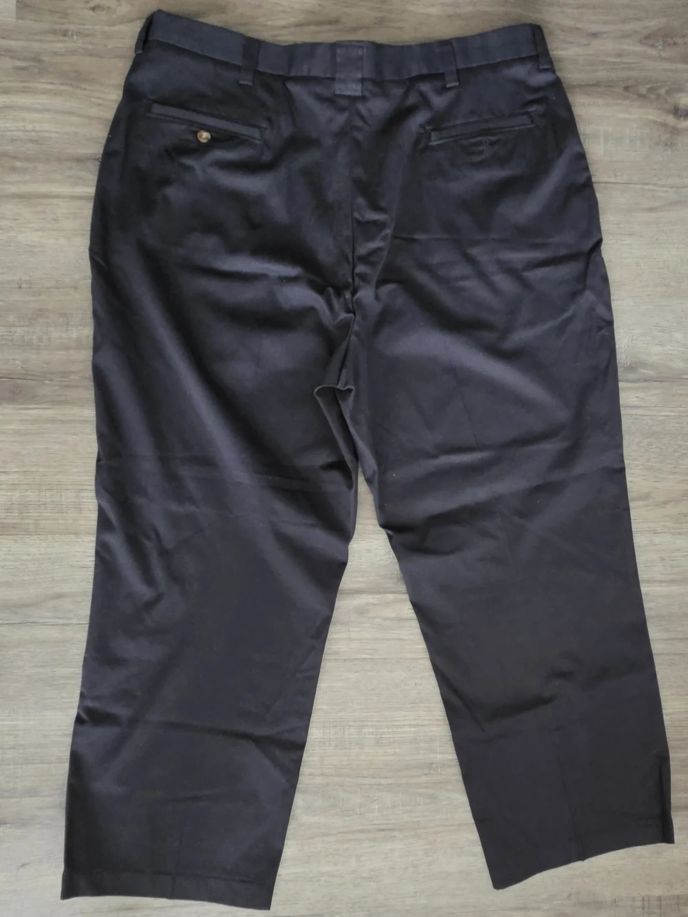 Men's 42x29 Black Haggar Pants!